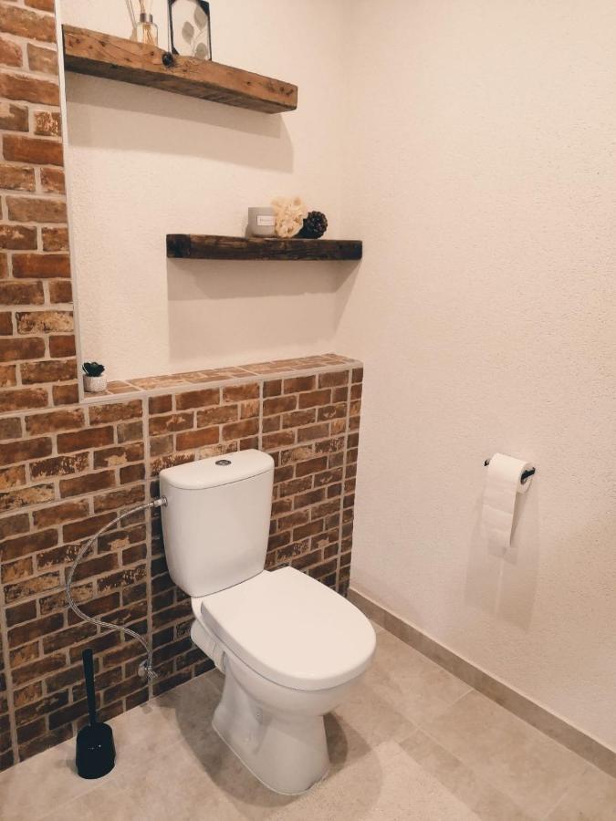 Apartment Dubnica Prejta 3 Dubnica nad Vahom Bagian luar foto