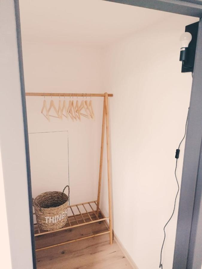 Apartment Dubnica Prejta 3 Dubnica nad Vahom Bagian luar foto