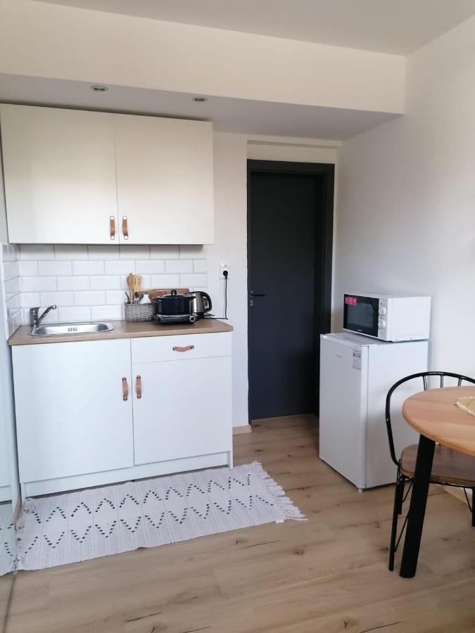 Apartment Dubnica Prejta 3 Dubnica nad Vahom Bagian luar foto